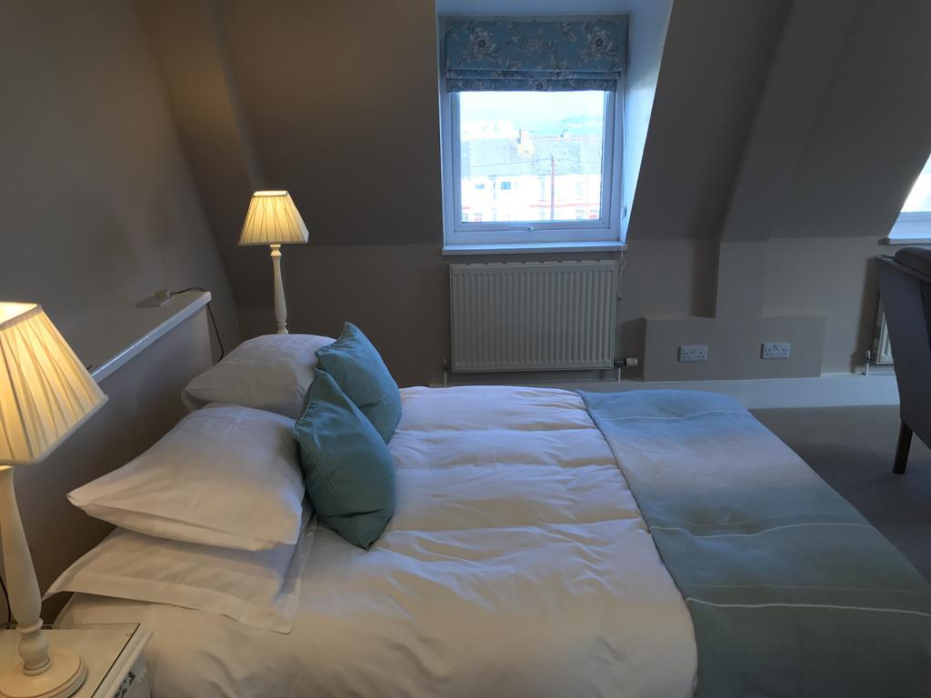 טורפוינט Cambridge House Bed & Breakfast מראה חיצוני תמונה